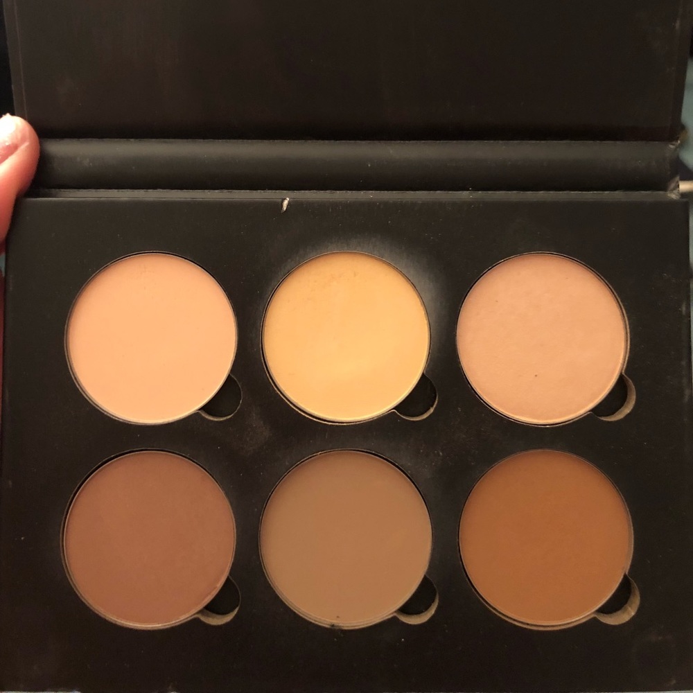 Anastasia Beverly Hills contour palette